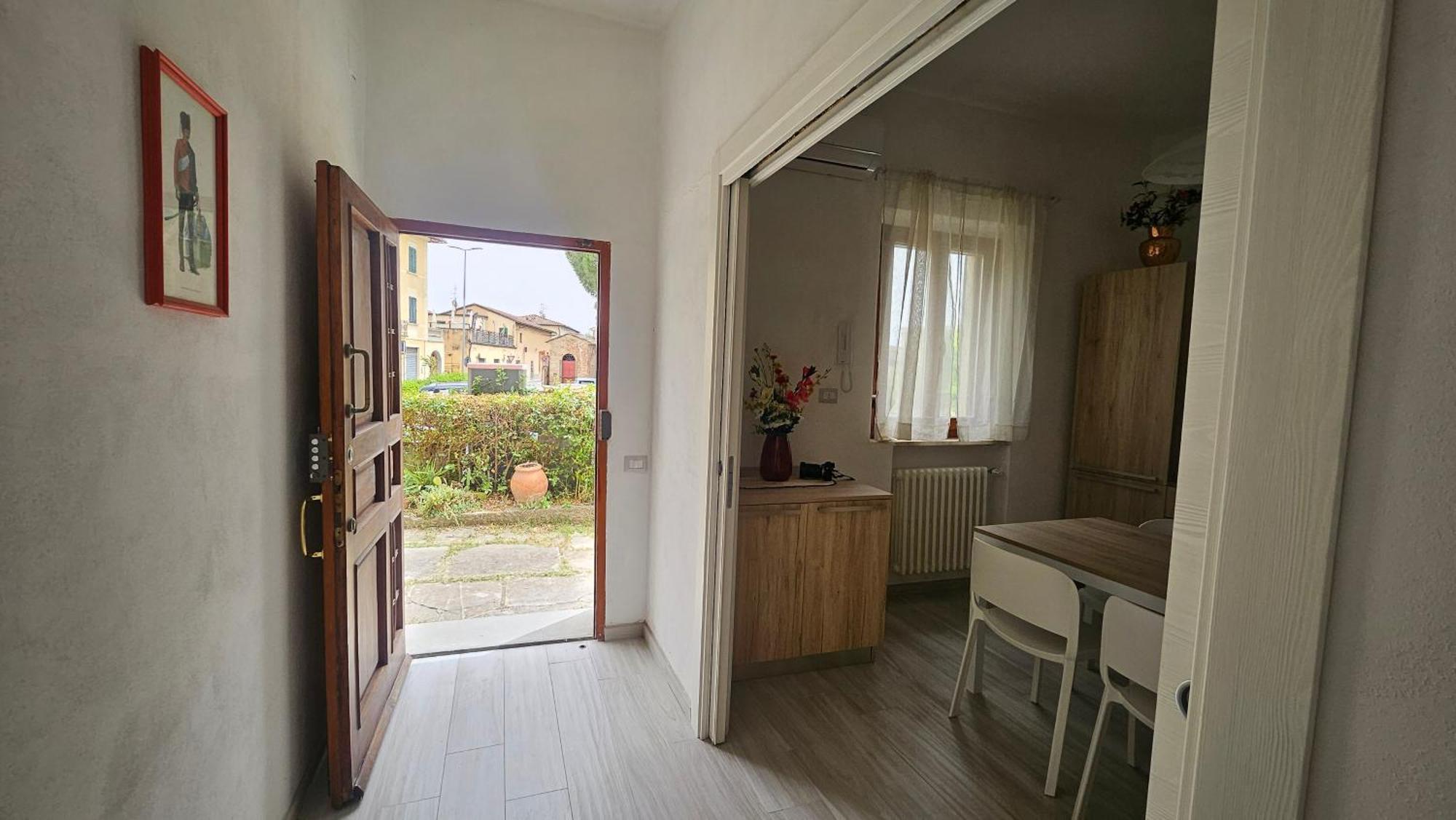 Appartamento Via Roma Castelnuovo D'elsa Esterno foto